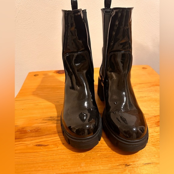 Target Shoes - Target Black Patent Chelsea Boots Size 9 Lug Sole